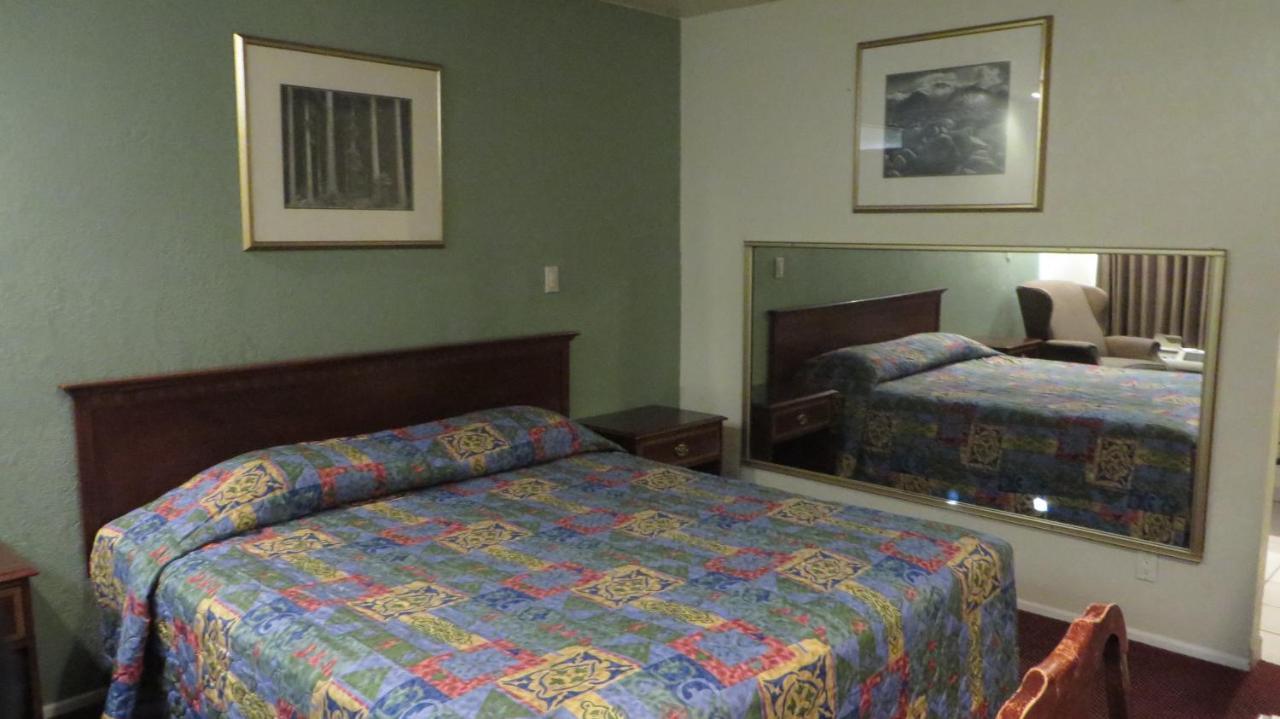 Cloud 9 Motel Cypress Ngoại thất bức ảnh